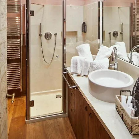 Casa Gugu & Breakfast Bed & Breakfast 4*