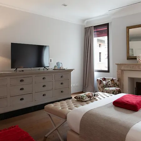 Bed & Breakfast Casa Gugu & Breakfast